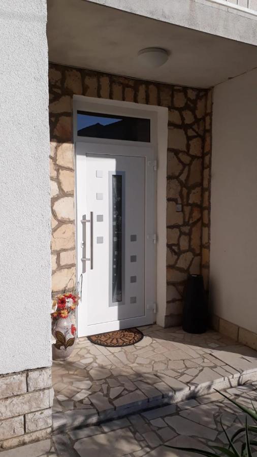 Apartmani Kramar Selce Rom bilde